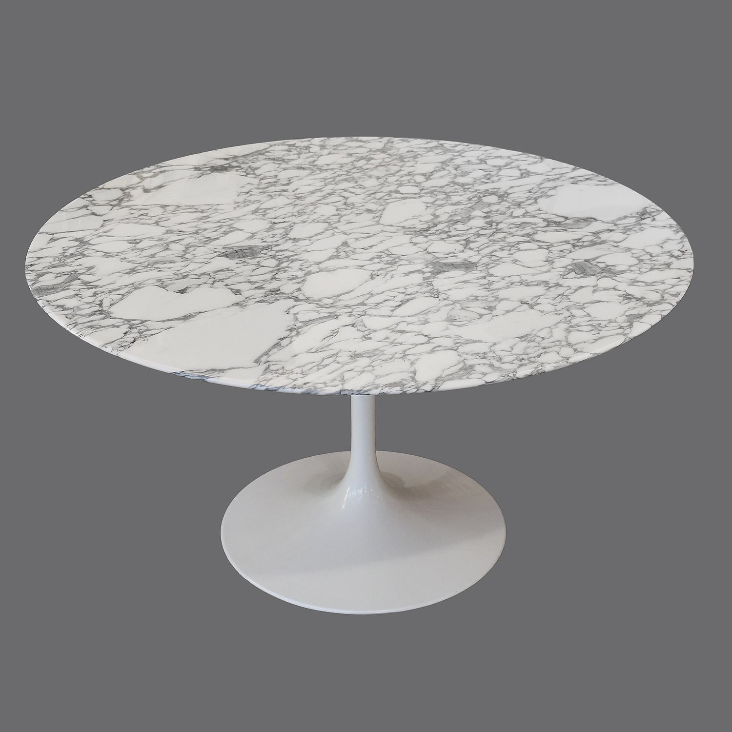Saarinen Pedestal Tisch