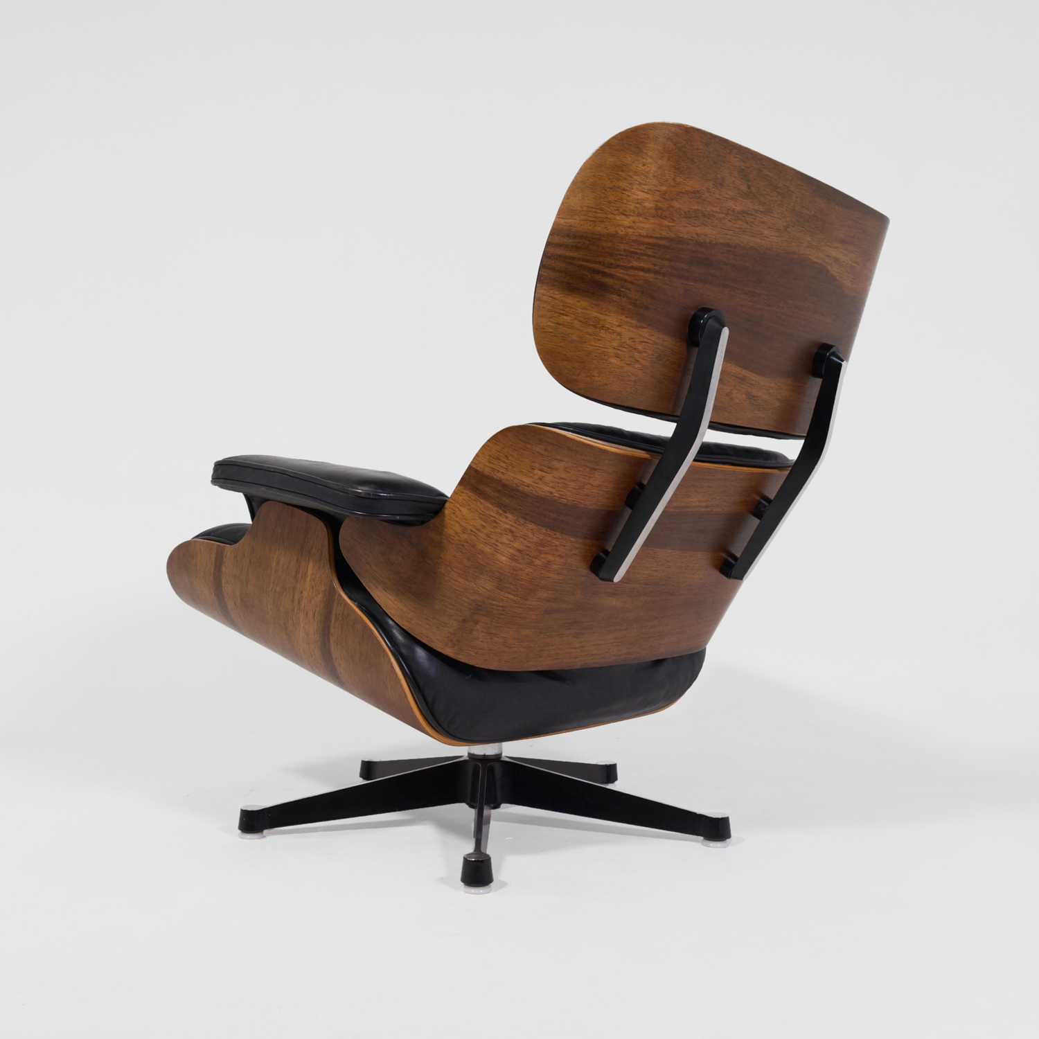 Eames Lounge Chair