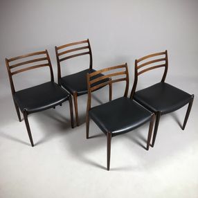 4 Møller chairs no. 78