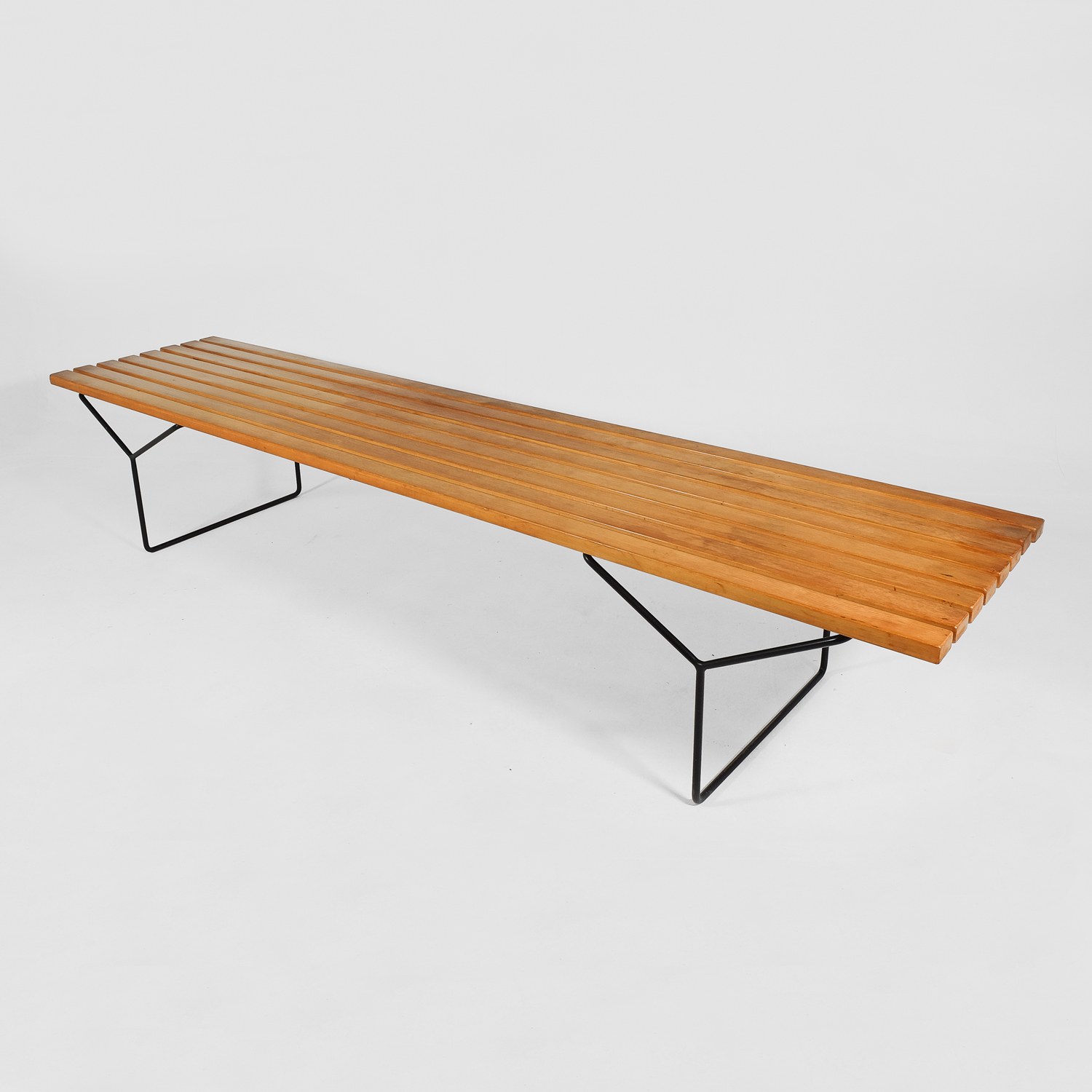Knoll Bertoia Bank